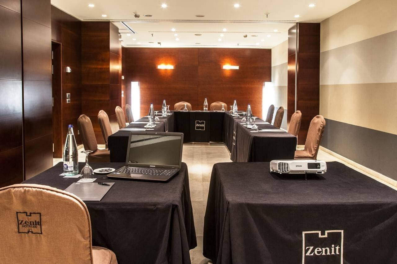 Zenit Don Yo Hotel Zaragoza Kültér fotó